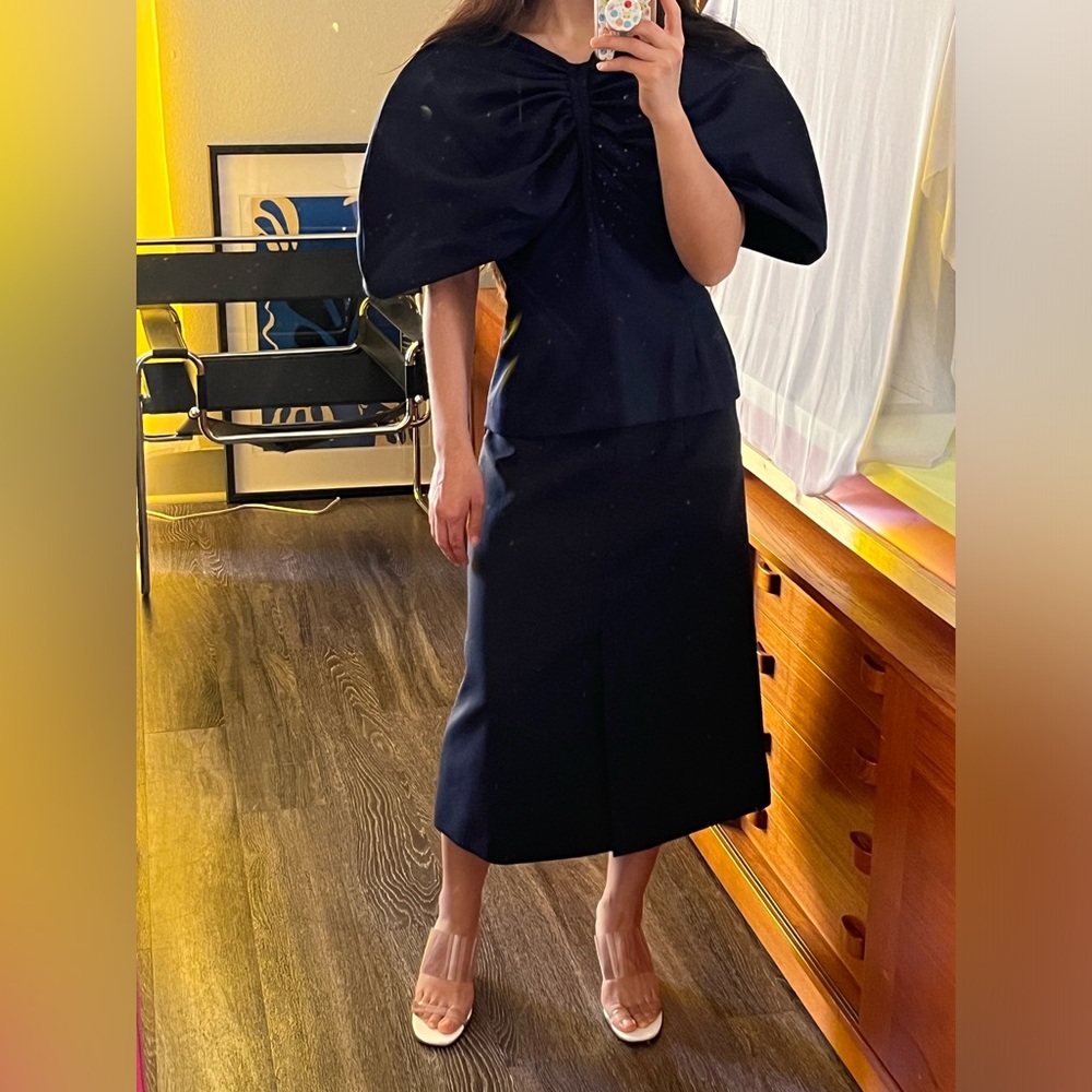 SOLDSOLDSOLDJacquemus L’amour d’un gitan le haut vallauris navy top balloon bow